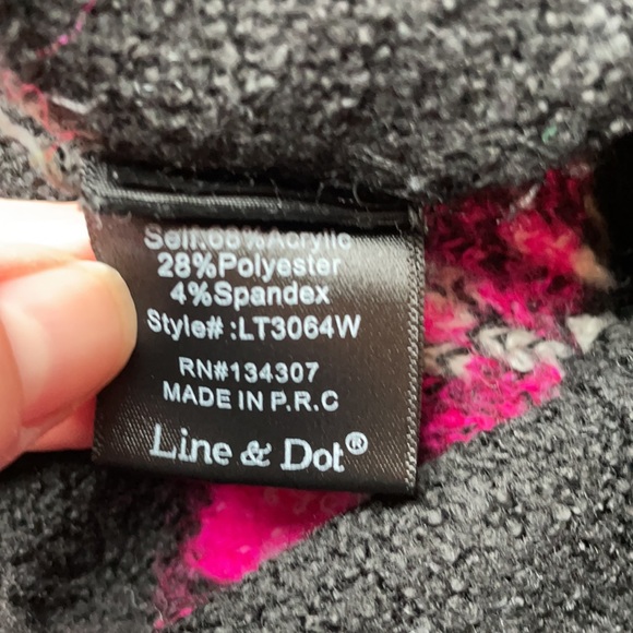 Line & Dot Kels Fair Isle turtleneck sweater crop boxy black neon hot pink - Picture 11 of 11